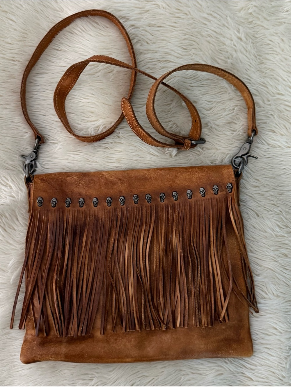 Fringed leather Crossbody Bag in Cognac Brown